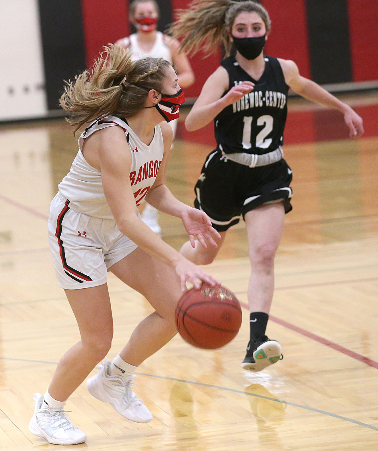 December 15: Wonewoc-Center vs Bangor